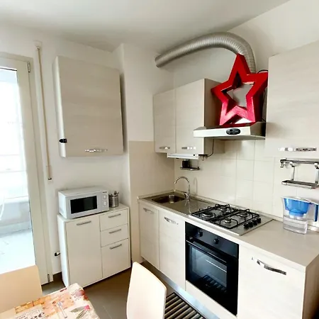 Apartment Pop House Romolo-milano Metro To Station
